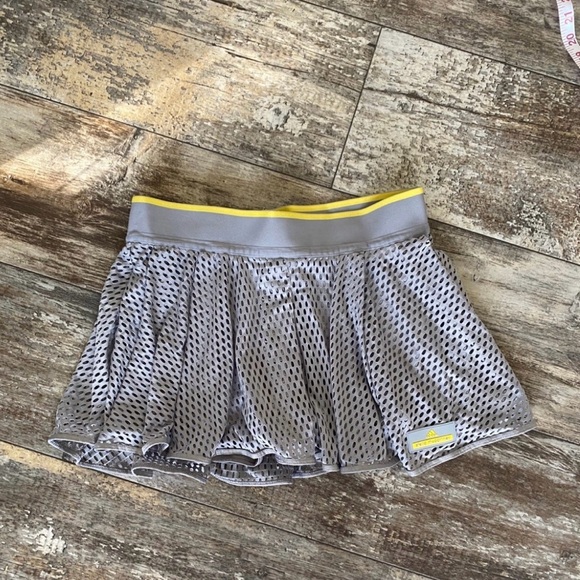 Adidas by Stella McCartney skort size medium pre-owned - Picture 2 of 7
